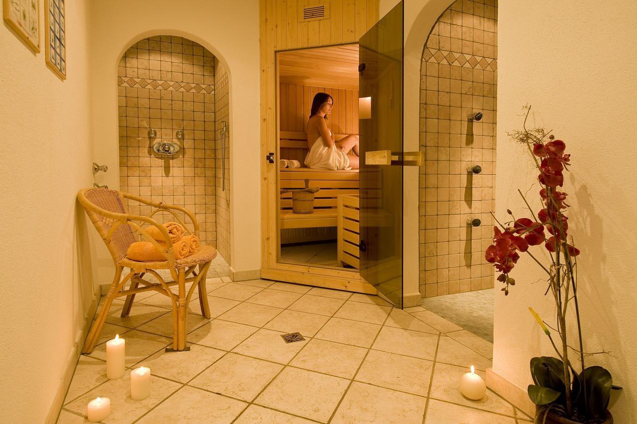 Pension Appartment Hecherhof Merano Bagian luar foto