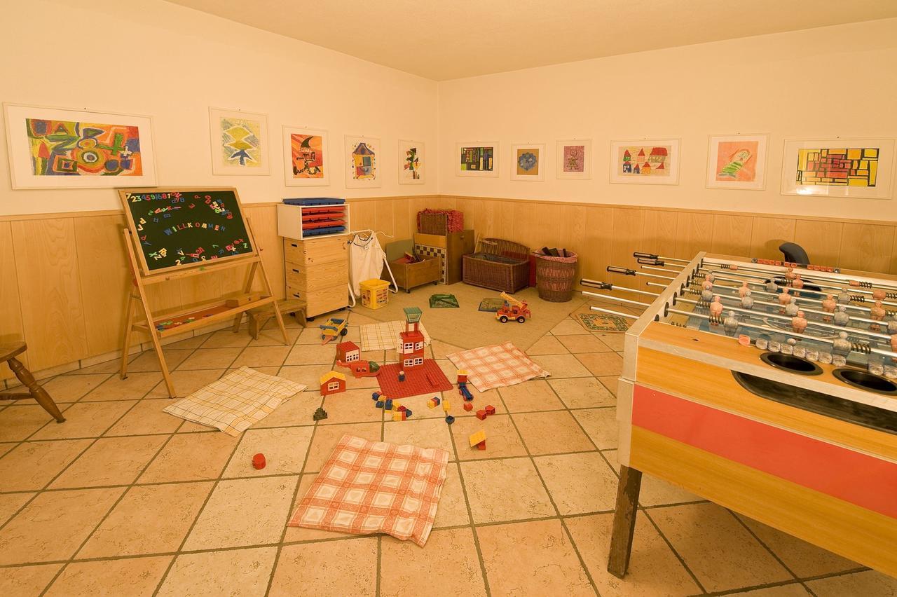 Pension Appartment Hecherhof Merano Bagian luar foto