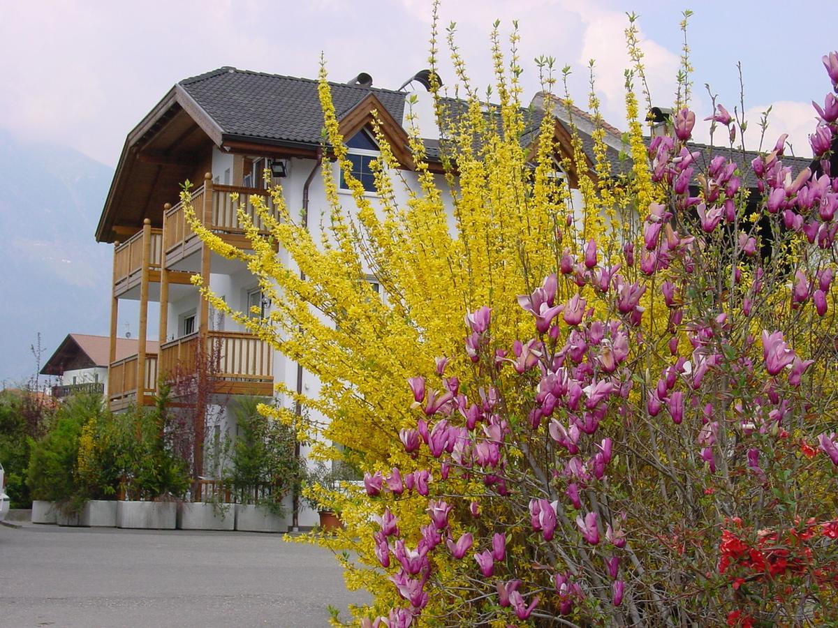 Pension Appartment Hecherhof Merano Bagian luar foto